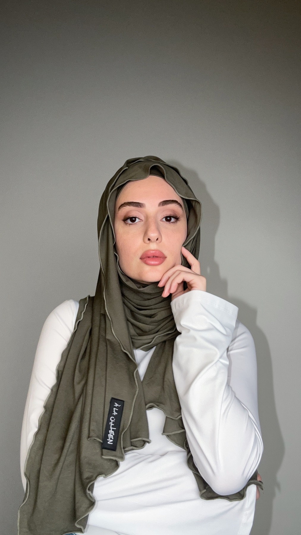 à la Leen jersey headscarf set in army green - image 3