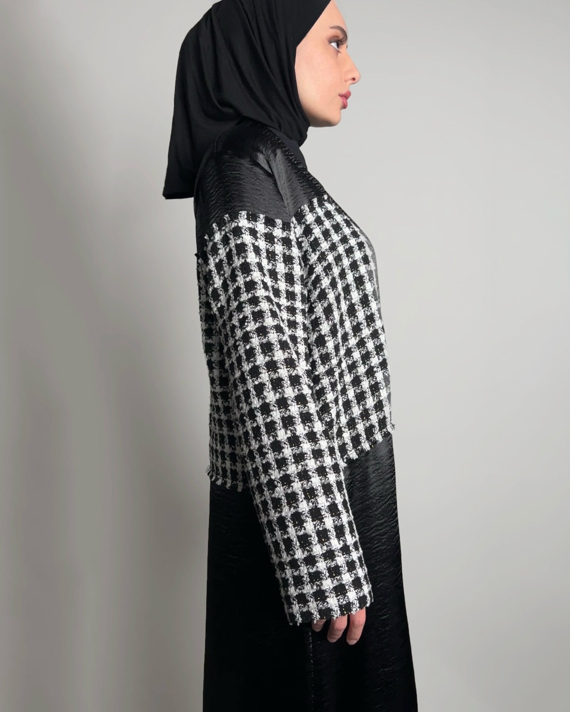 The Abaya- Off-Shoulders in Black and White - image 3