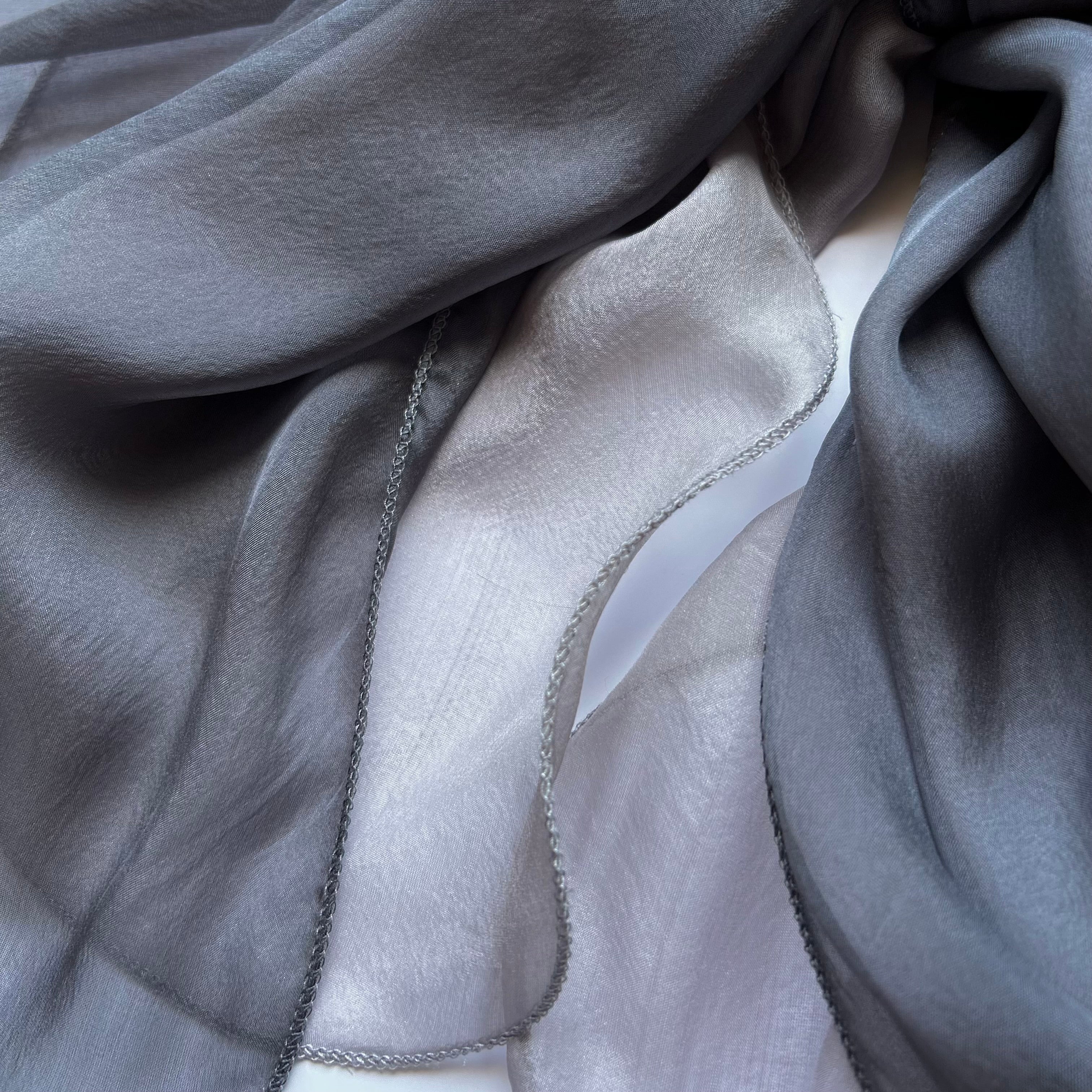 The Double-Layered Silk Chiffon Scarf – Two-tone Anthracite & Silver Grey - image 4