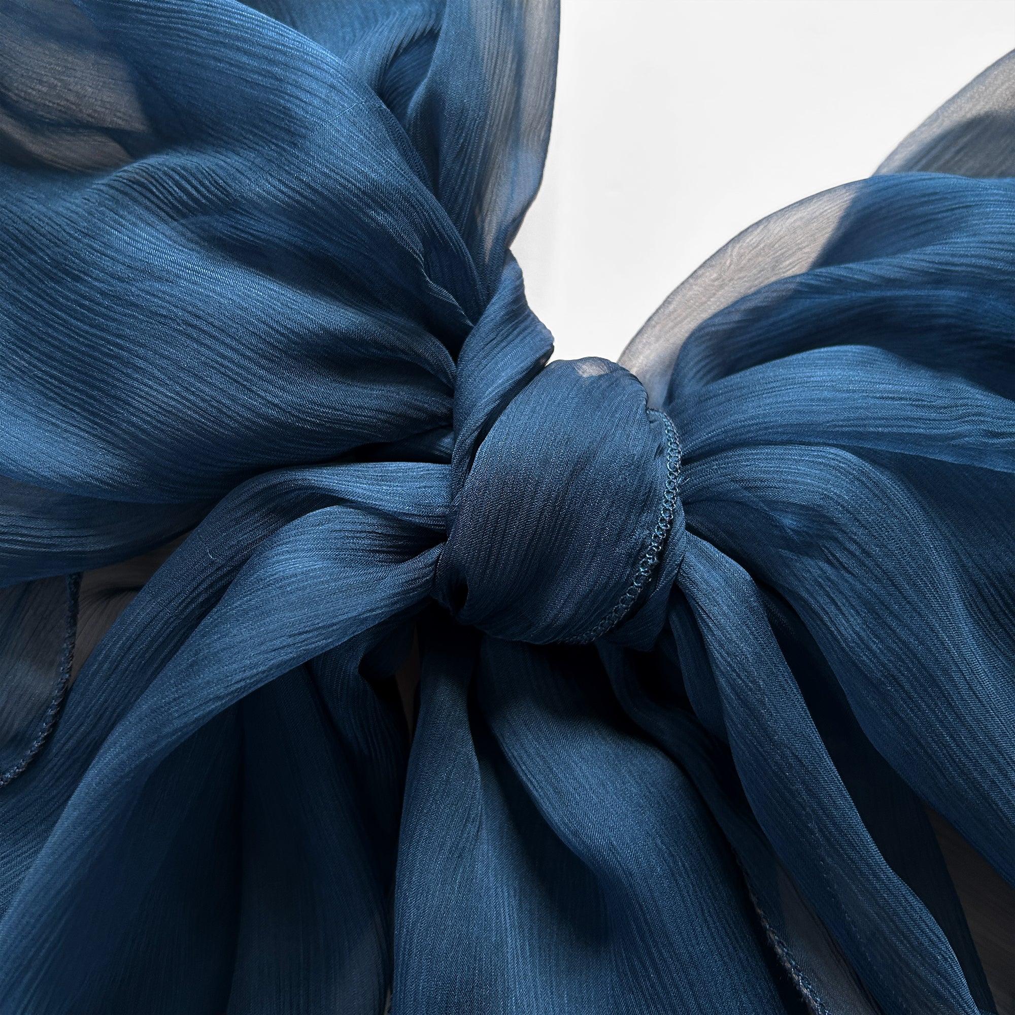 The Single-Layered Crinkled Silk Scarf – Petrol Blue - image 2