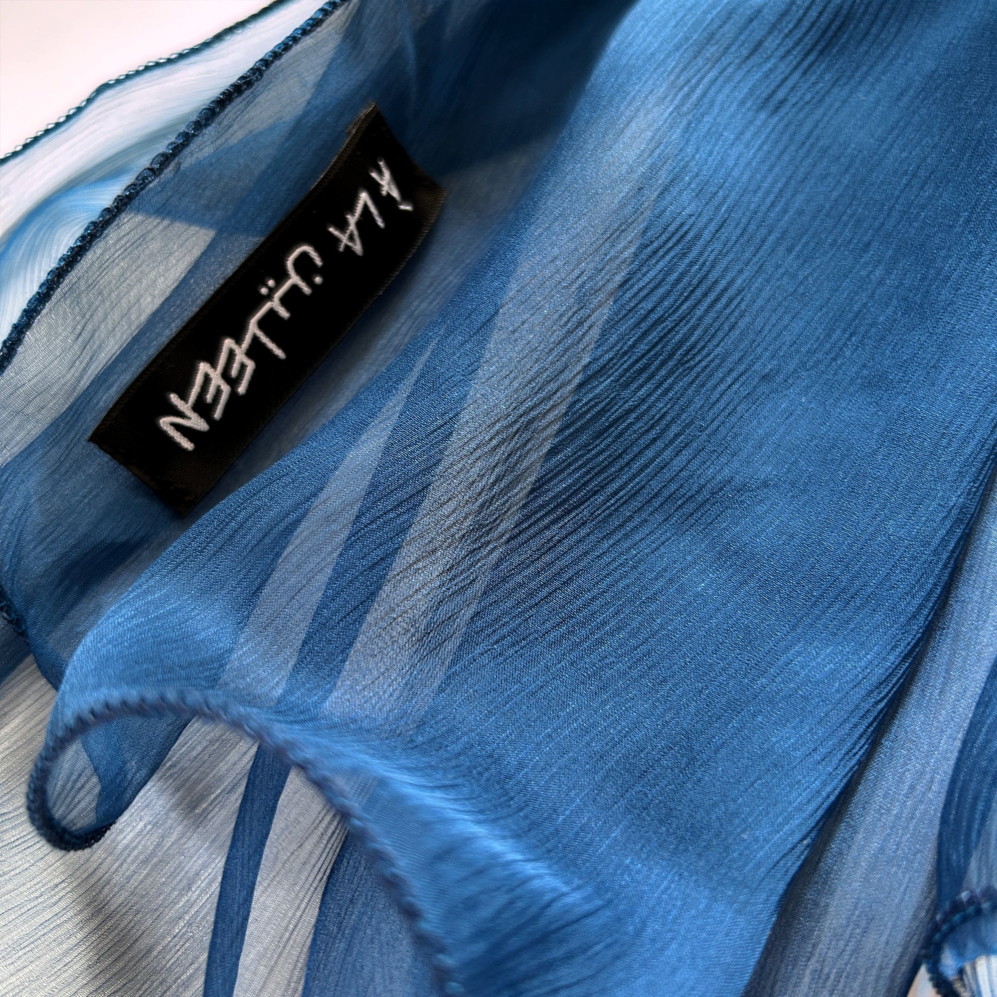 The Single-Layered Crinkled Silk Scarf – Petrol Blue - image 3
