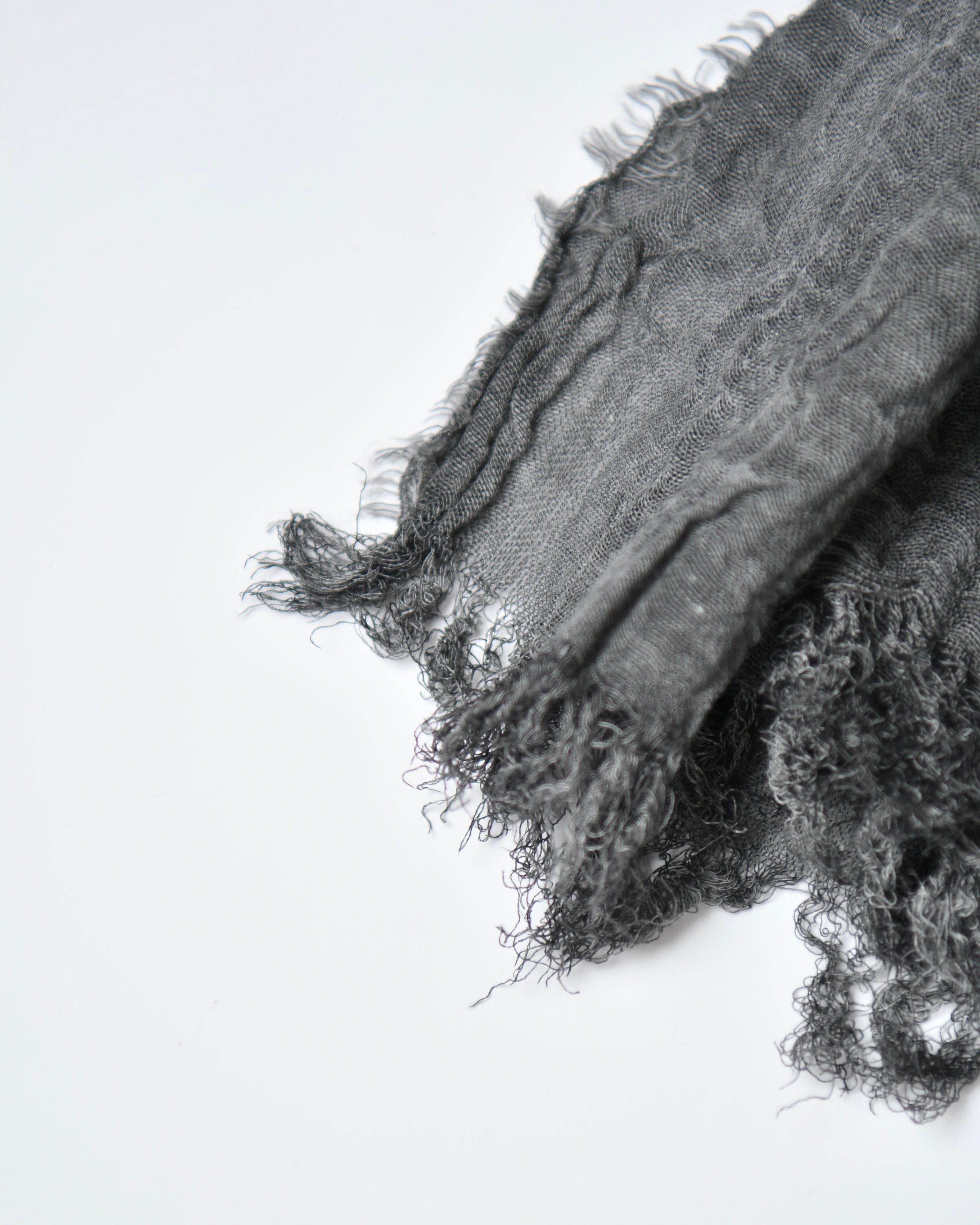 The Cotton Scarf in anthracite - image 2