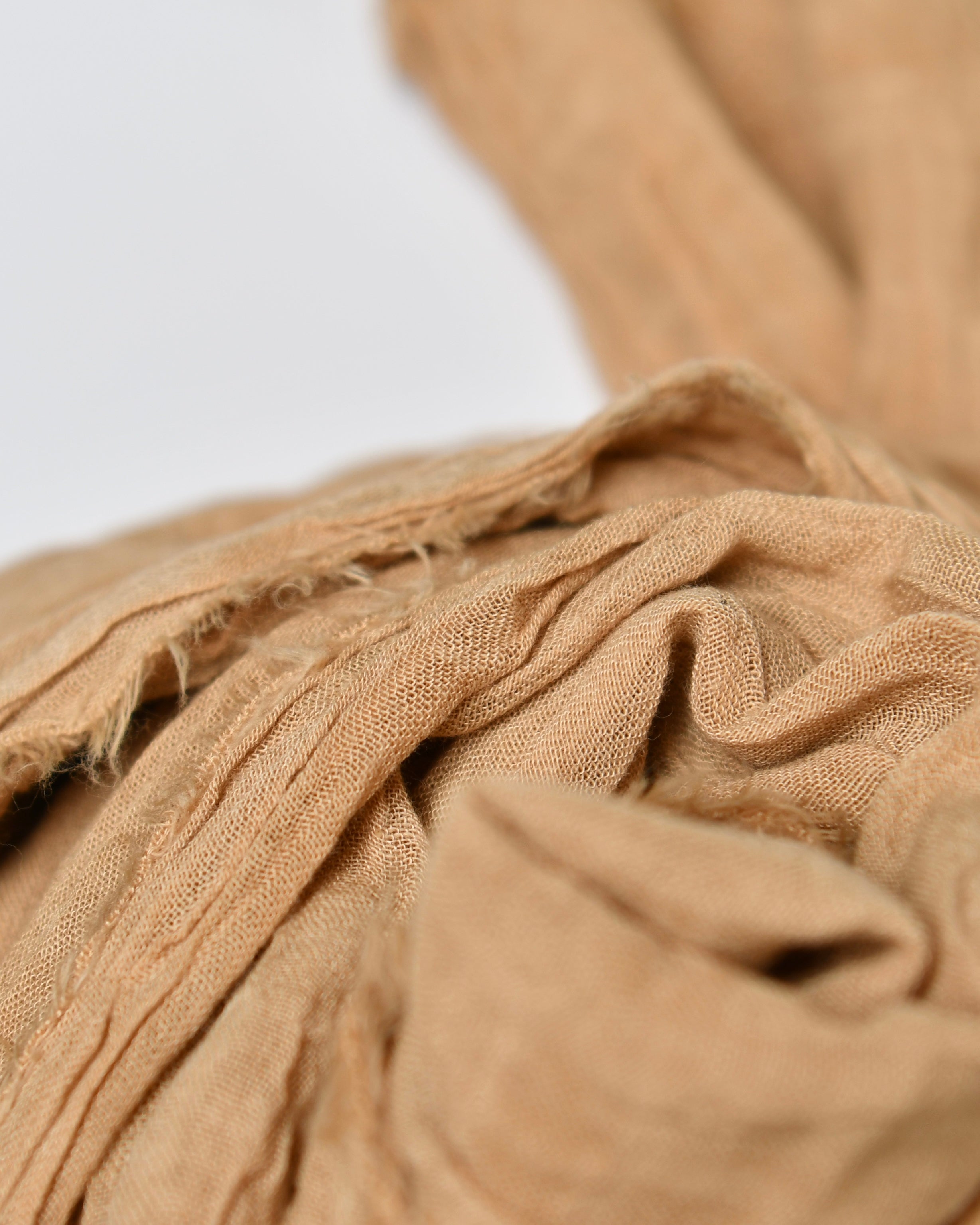 The Cotton Scarf in camel - image 4