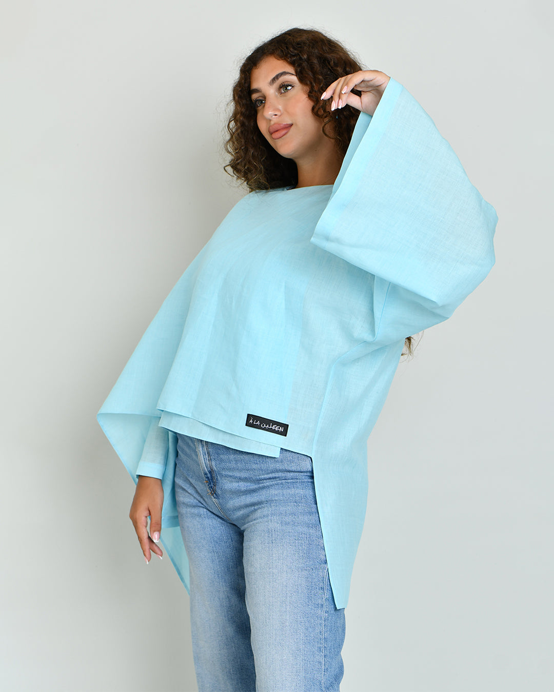 The Linen Scarf Top in turquoise - image 4