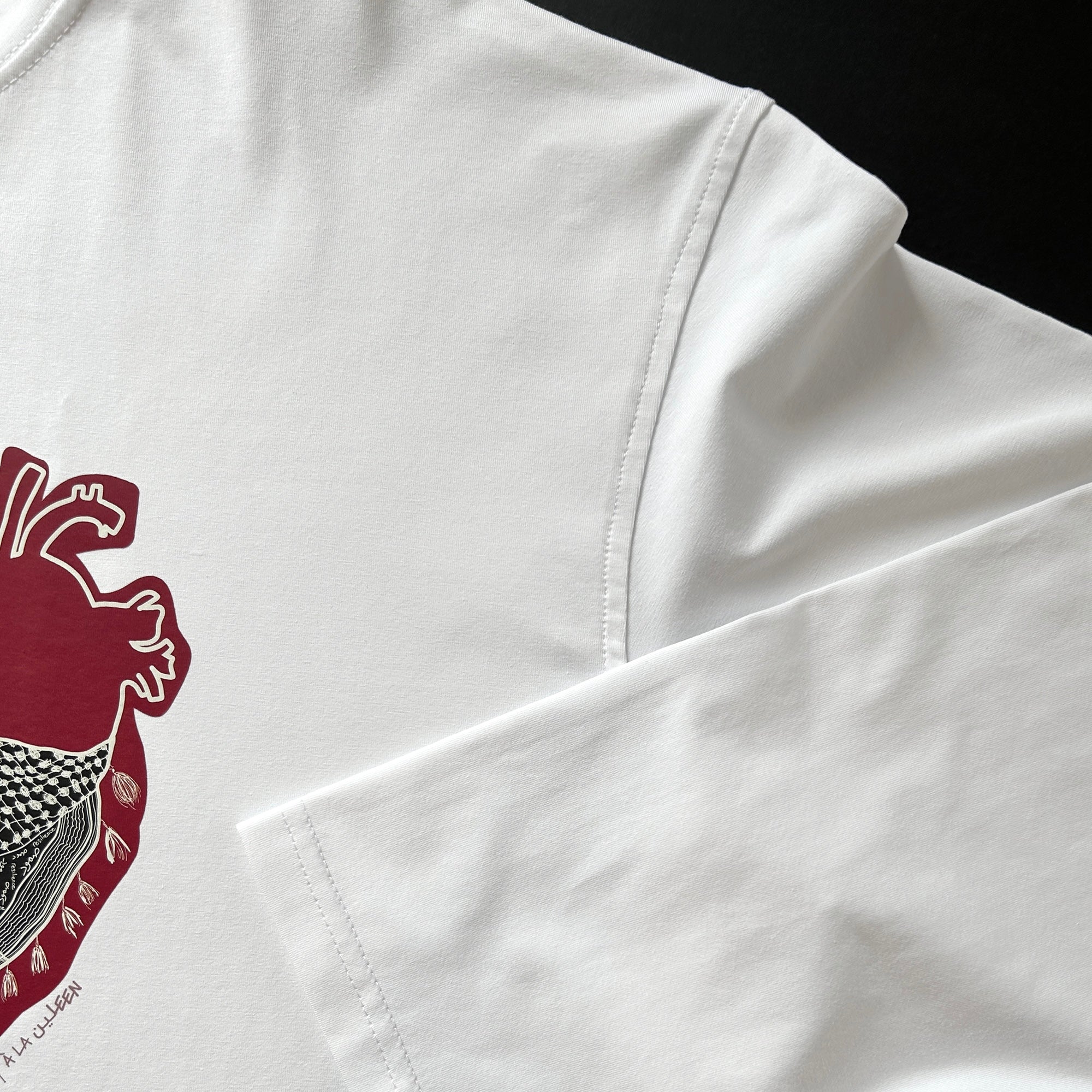 The “Sumoud” long sleeve t-shirt with a front print - image 2