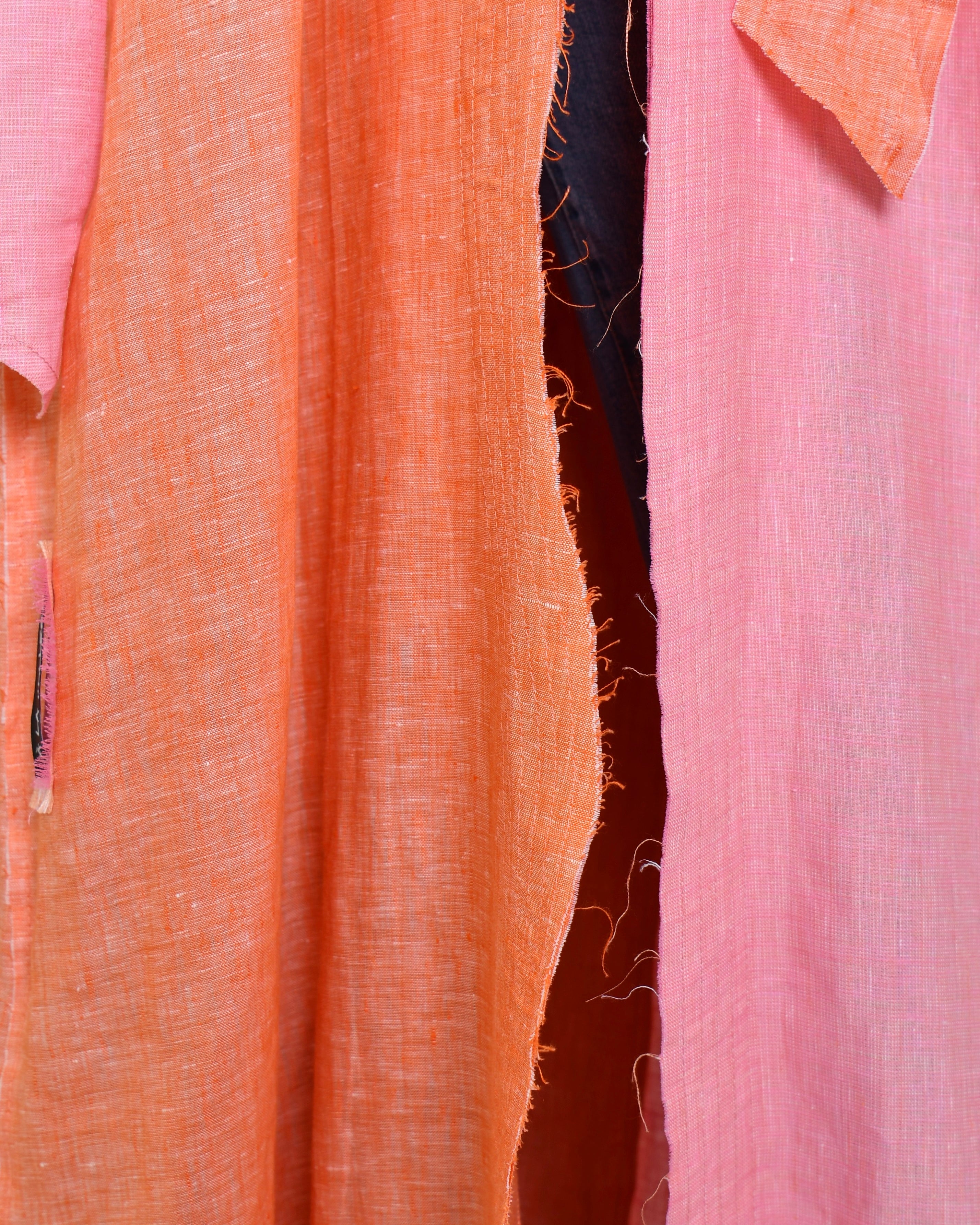The Two-Toned Wavy Abaya – Limited Edition - image 3