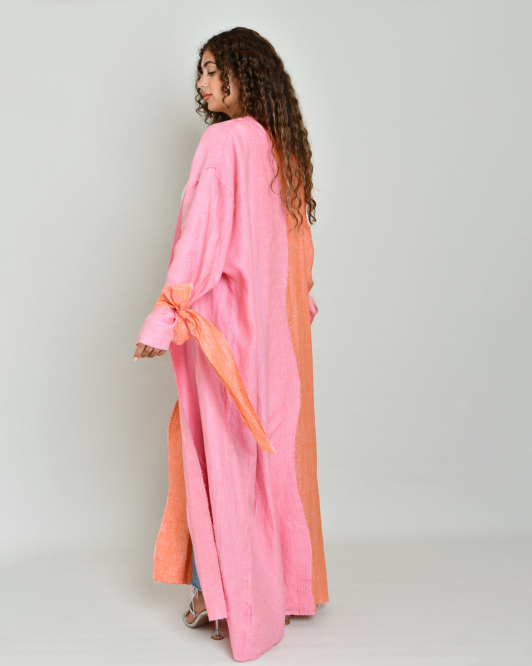The Two-Toned Wavy Abaya – Limited Edition - image 7