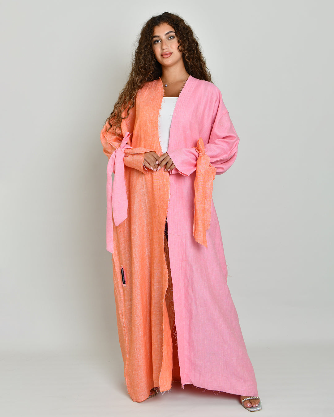 The Two-Toned Wavy Abaya – Limited Edition - image 9